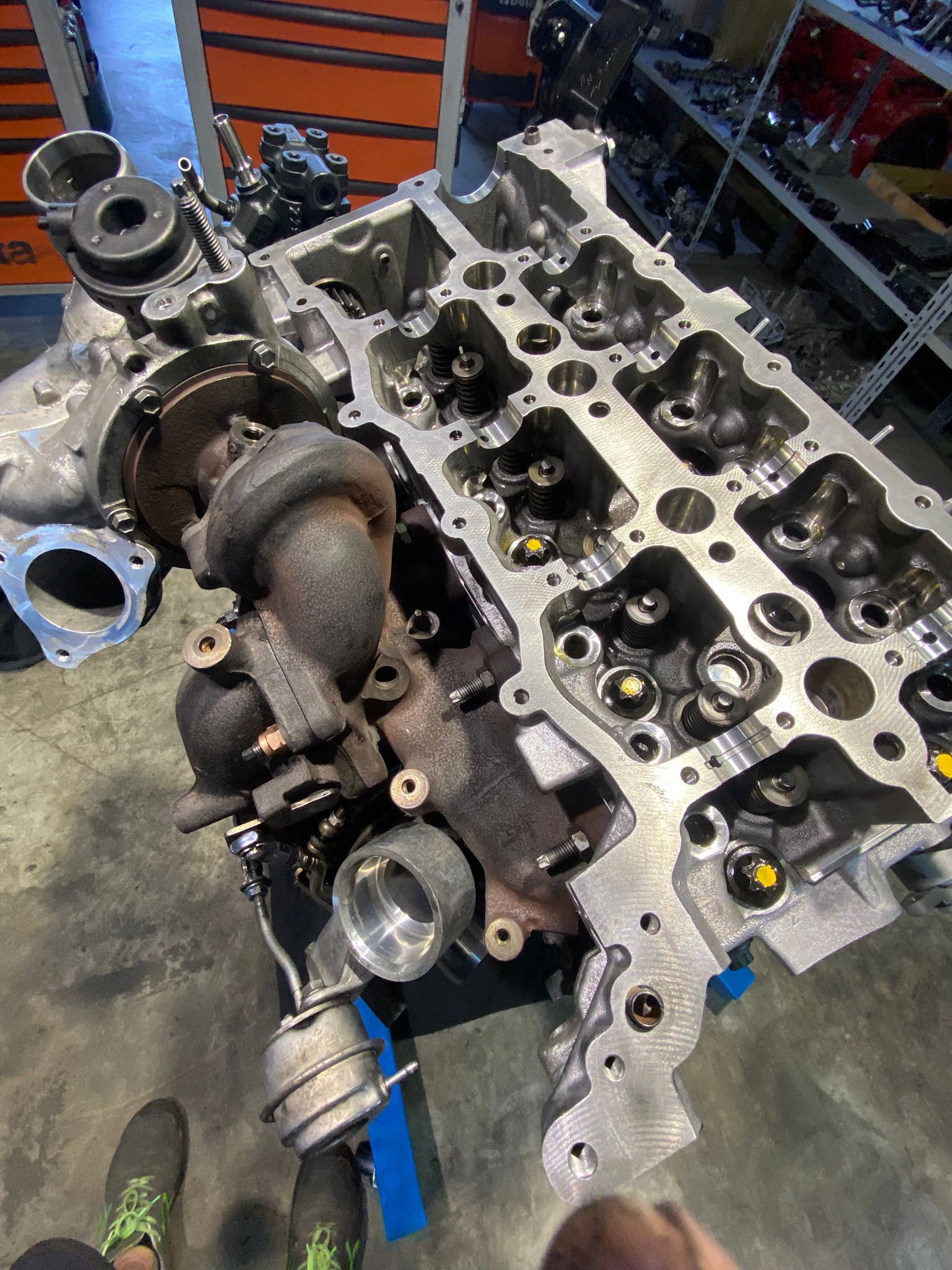 testata motore turbina collettore scarico